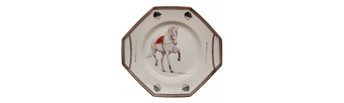Plats à gâteaux