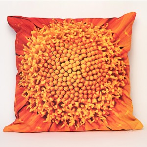 Coussin 40x40 cm collection fleurs - Coeur soucis orange